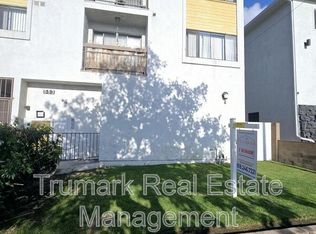 553 E Orange Grove Ave #J, Burbank, CA 91501