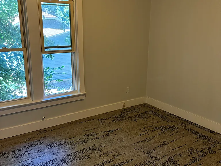 131 Wentworth Ave #131B — Photo 7