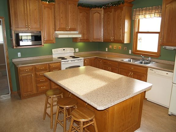 4th image of 1211 Ella Ave NW