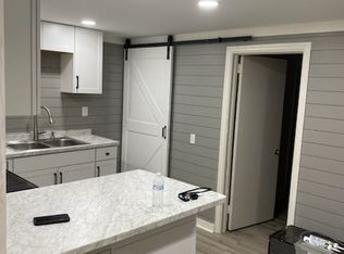 1407 Wenonah Ave APT 2, Pearisburg, VA 24134