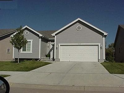 1st image of 5113 N 152nd Ave