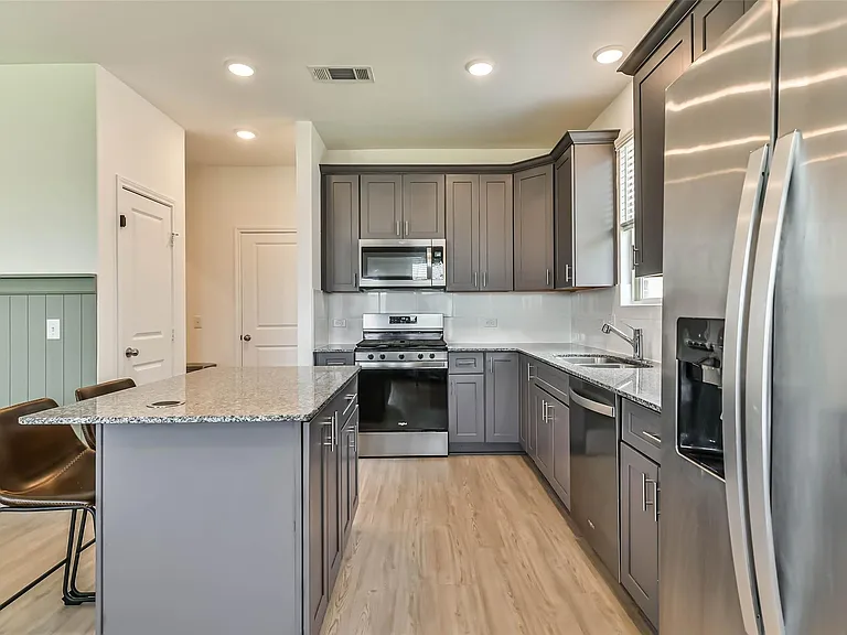 339 Friesian Ct — Photo 11