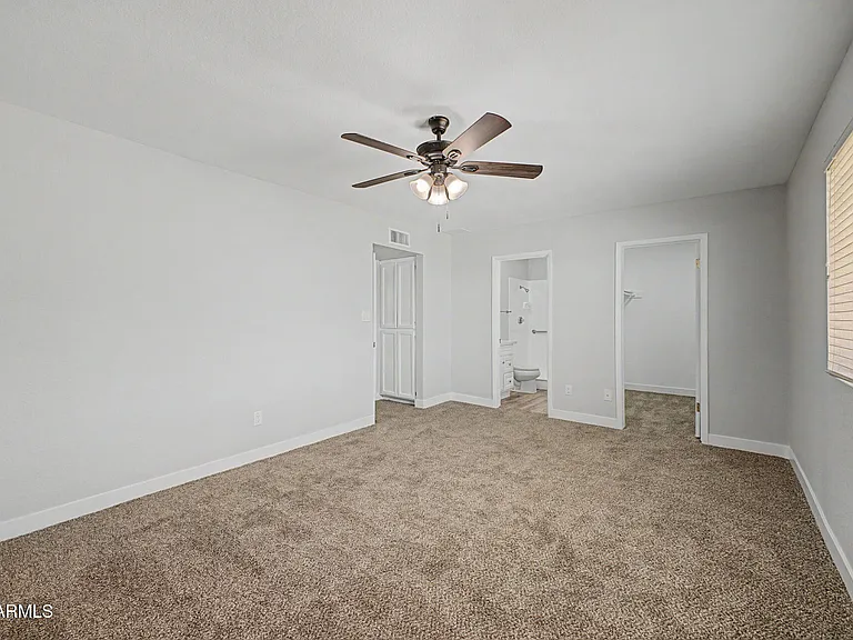 1432 S Oracle — Photo 14