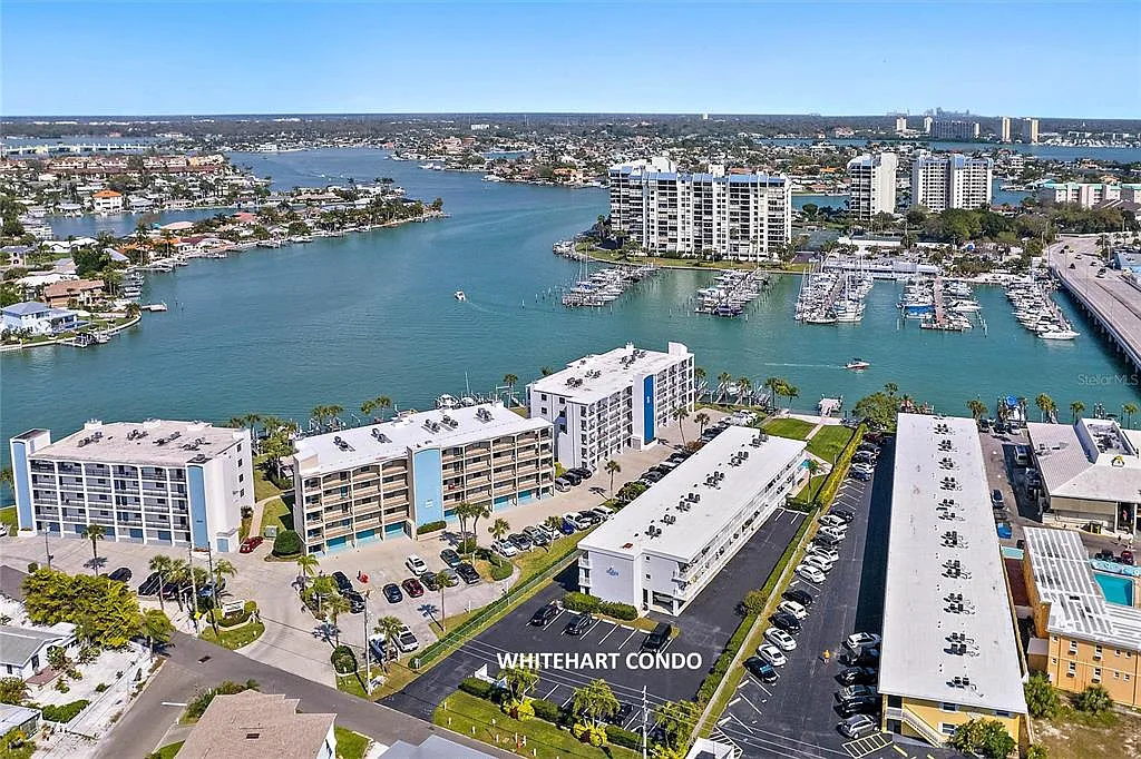 1 bed, 1.0 bath, 619 sqft, $3,700 — Photo 1