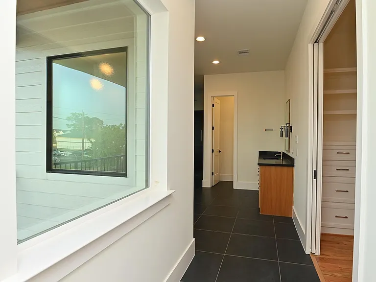 1733 Du Barry Ln — Photo 28