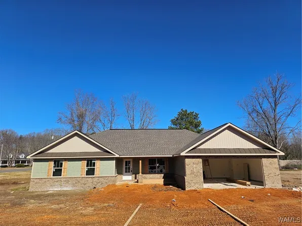 70 Bank Dr, Moundville, AL 35474