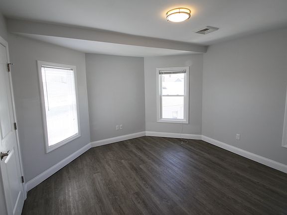 2nd image of 10 Trenton St #Street3