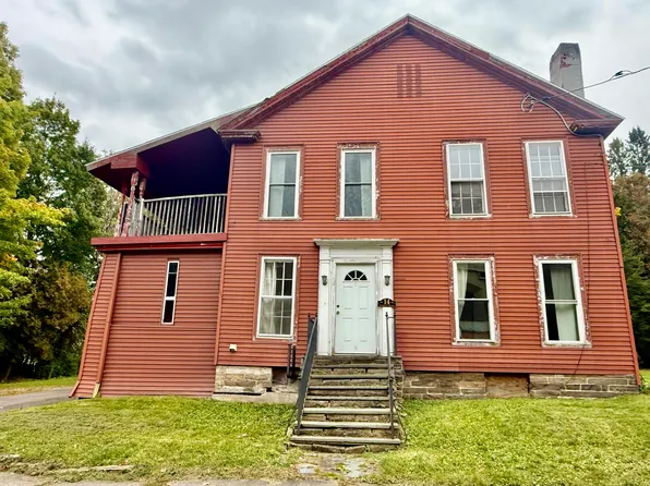 14 Francis St, Malone, NY 12953