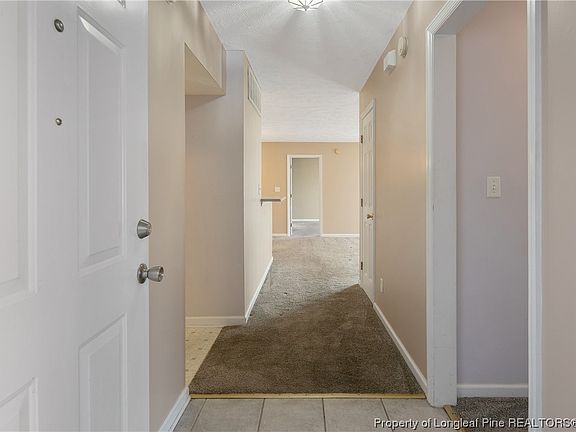 5th image of 513 Meadowland Ct APT 3