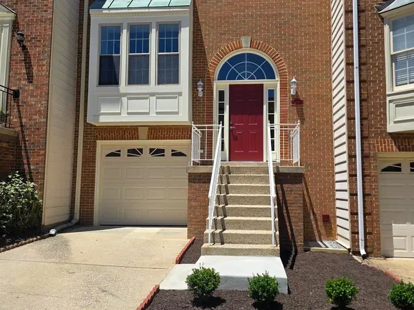 2106 Bobbyber Dr, Vienna, VA 22182