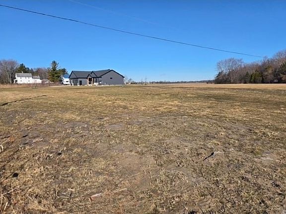 2nd image of Freeland 3 Mile Rd