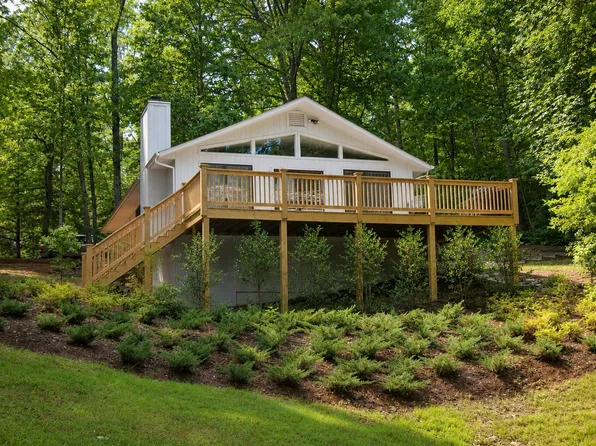 75 Nuthatch Cir, Moneta, VA 24121