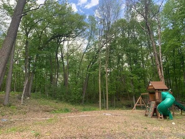 1057 Wood Ct, Amery, WI 54001