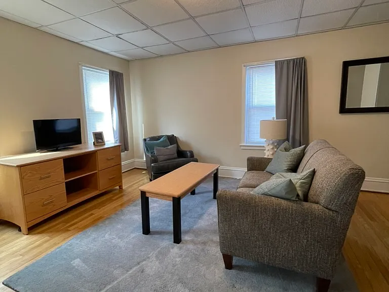 522 W 3rd St #2W — Photo 1