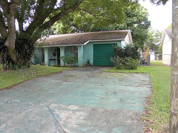 2nd image of 2852 Gale Pl