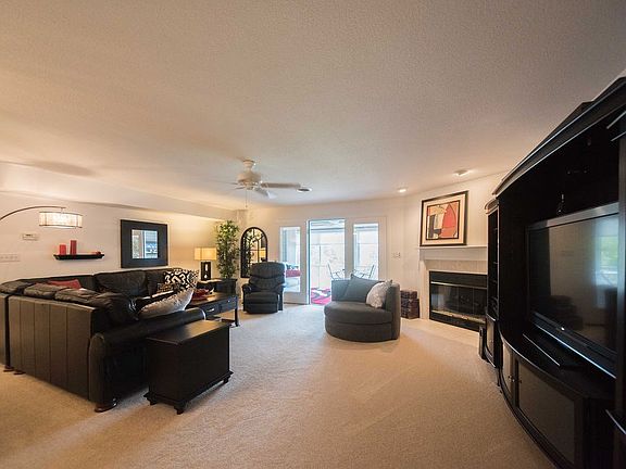 3rd image of 108 Treetops Ln Unit 5C
