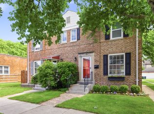 3707 Prairie Ave, Brookfield, IL 60513