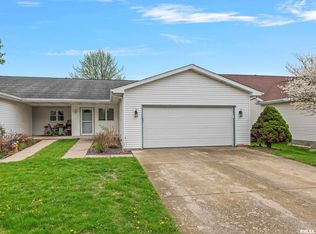 2424 Neil St, Springfield, IL 62707