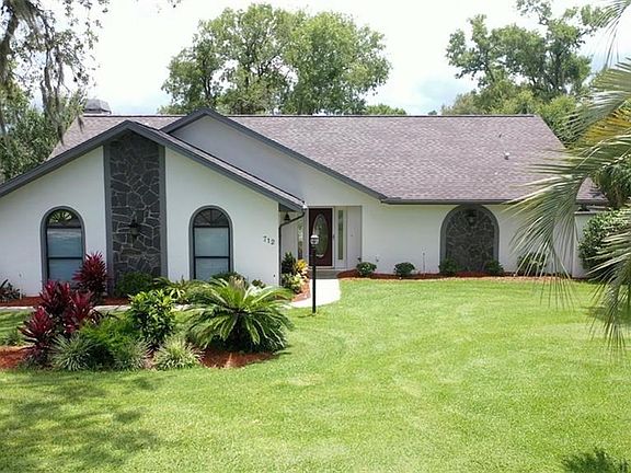 2nd image of 712 E Keller Ct