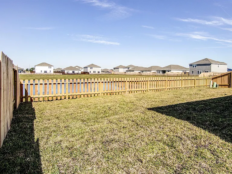 5002 Highland Springs Dr — Photo 24