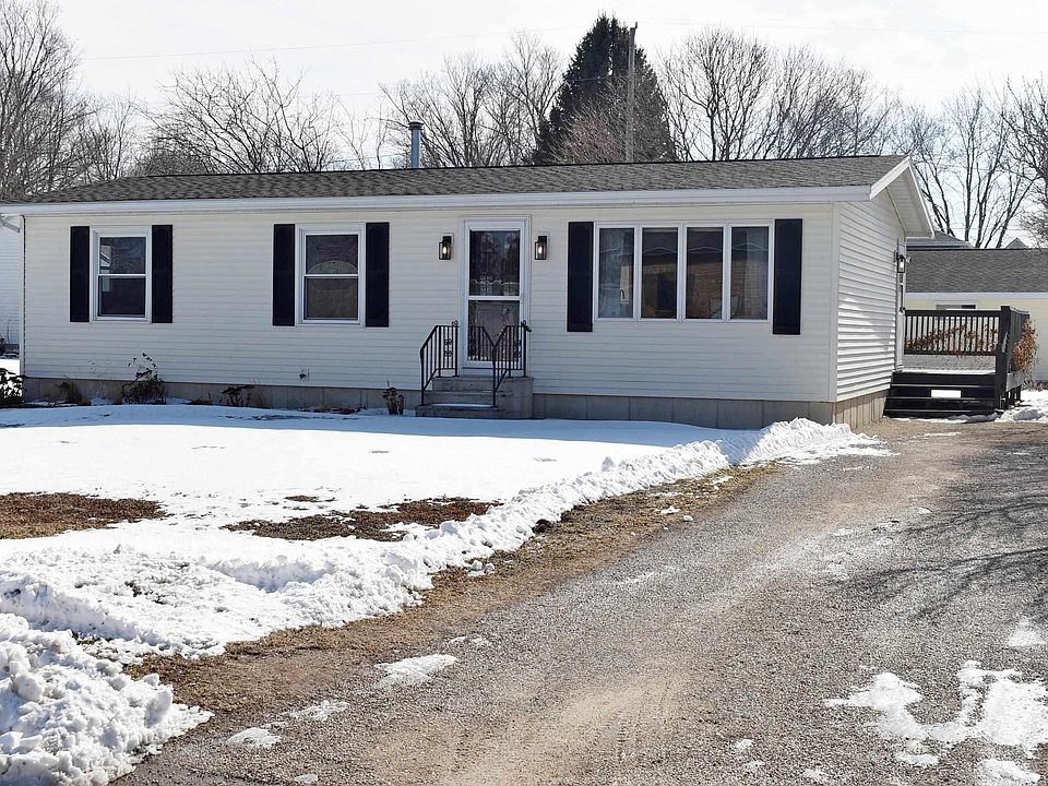 1st image of 320 Pine St