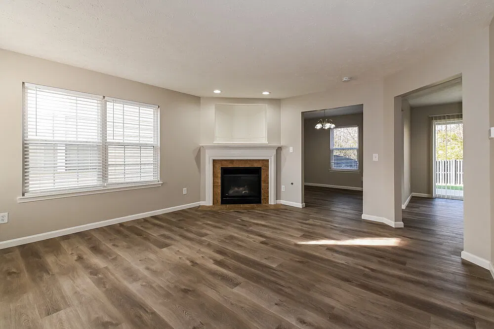 3 bed, 2.5 bath, 1704 sqft, $2,890 — Photo 4