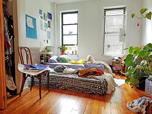 Rented by REAL New York | media 8