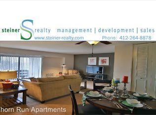 120 Lee Dr APT 16, Moon Township, PA 15108