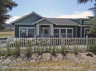 452 E Maple St, Sequim, WA 98382