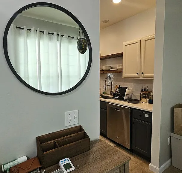 5 Marion Ave — Photo 25