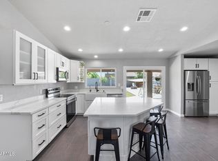 7113 E Inglewood St, Mesa, AZ 85207