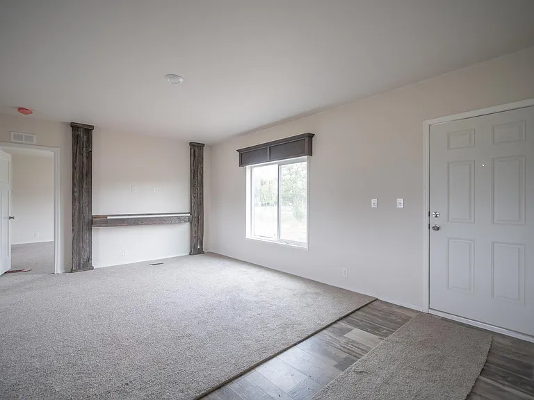 657 N 3565 E — Photo 2