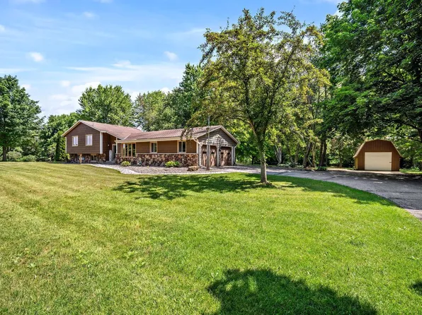 8336 County Highway W, Allenton, WI 53002