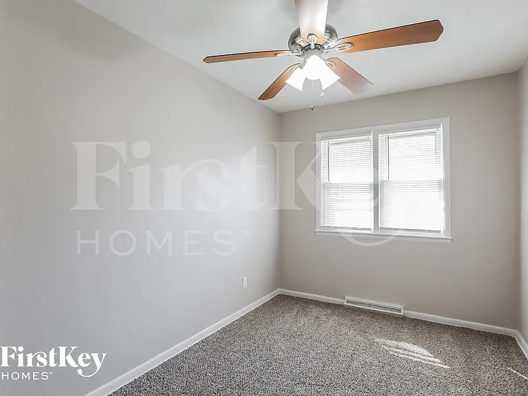 7712 Arlington Ave — Photo 13