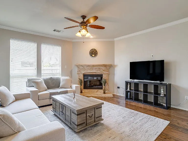 9712 Minton Dr — Photo 5