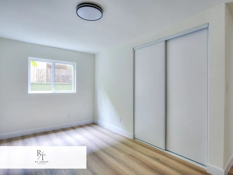 1032 S Golden West Ave #B — Photo 11