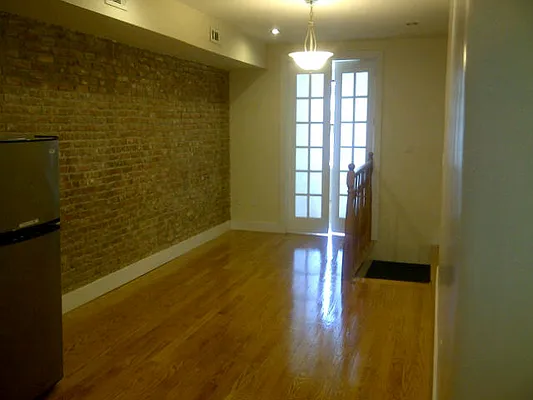 Rented by Land Line Realty Group LLC | media 2