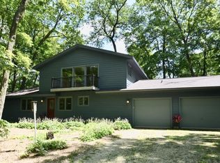 N8066 Peregrine Ln, Horicon, WI 53032
