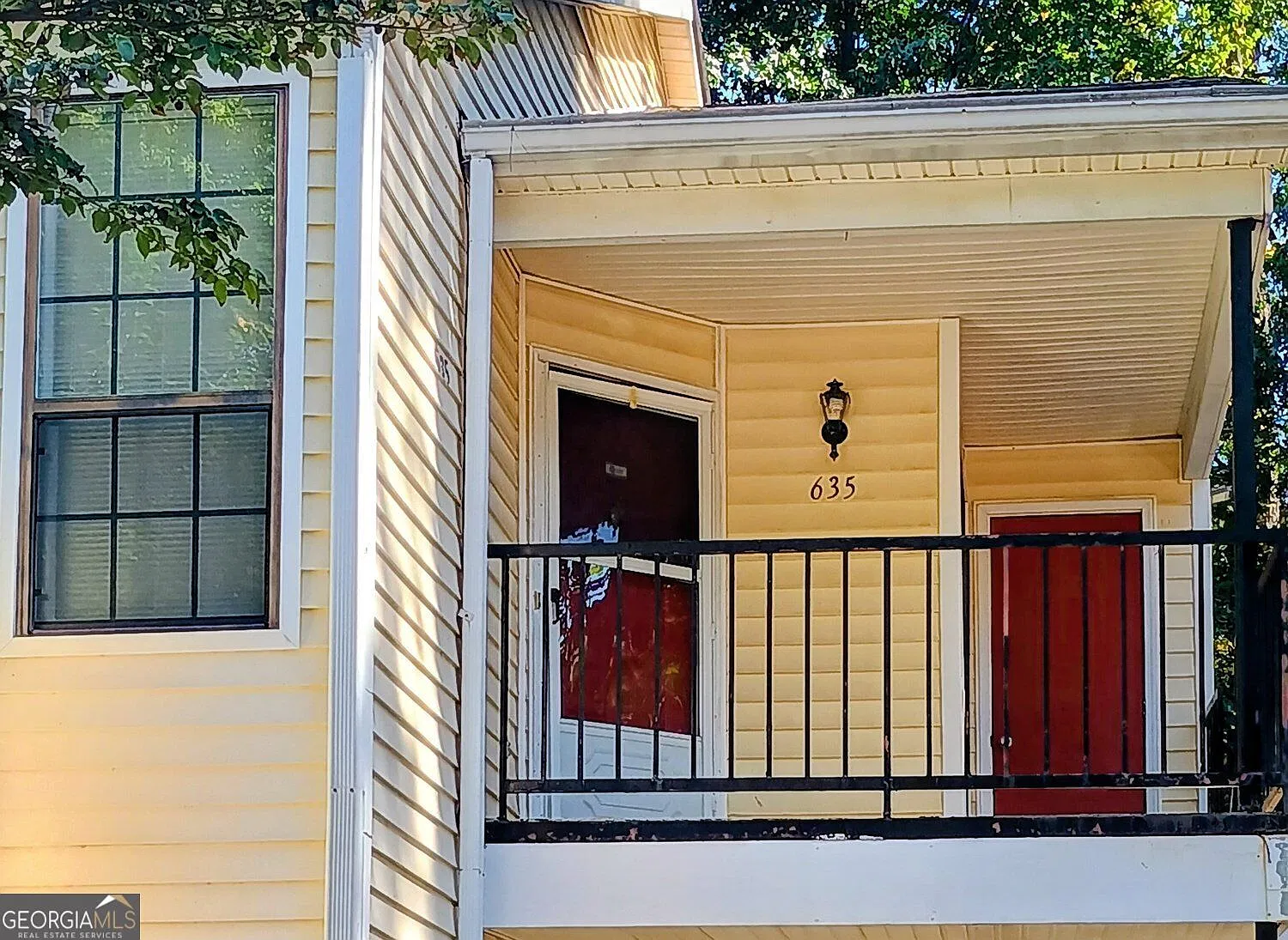1 bed, 1.0 bath, 750 sqft, $950 — Photo 1