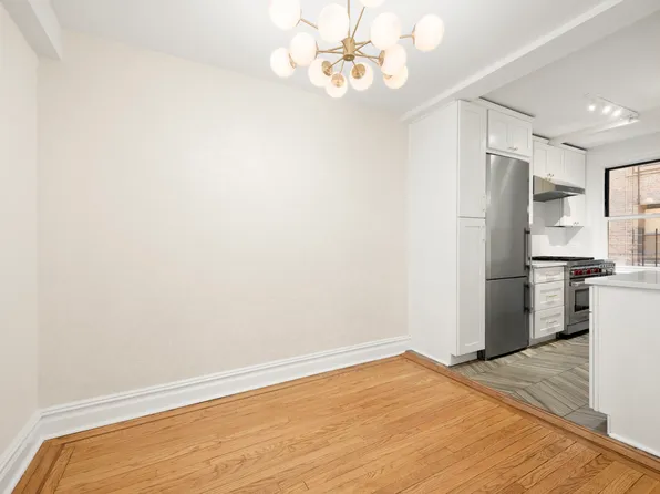 152 East 94th Street image 6 of 17