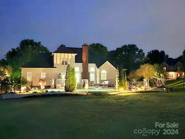 2055 Applebrook Dr, Monroe, NC 28110