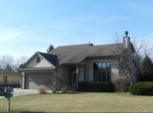 W234N6883 Candlewick Dr, Sussex, WI 53089