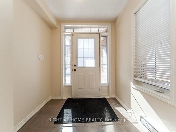 2nd image of 37 Comfort Way