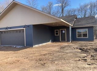 13136 410th St, Sunrise Township, MN 55056