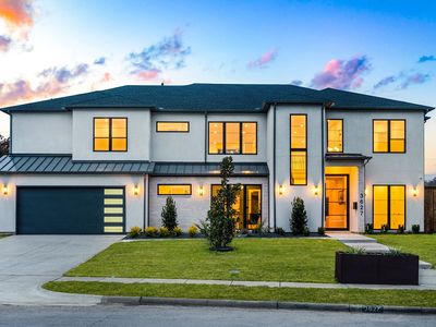3627 Merrell Rd, Dallas, TX, 75229
