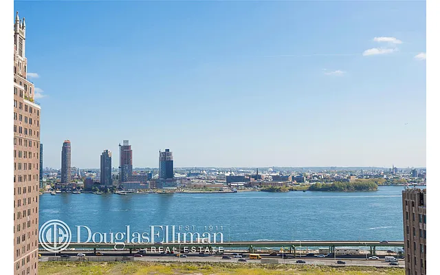 Sold by Douglas Elliman | media 28