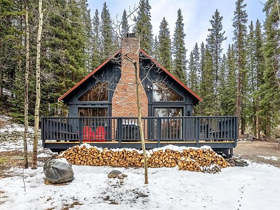 2nd image of 840 Peterson Drive