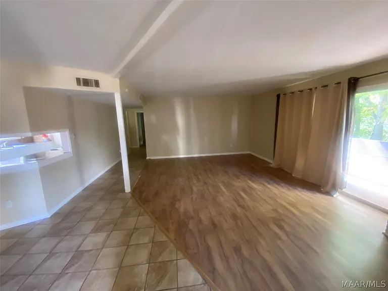 2440 Price St #C — Photo 12