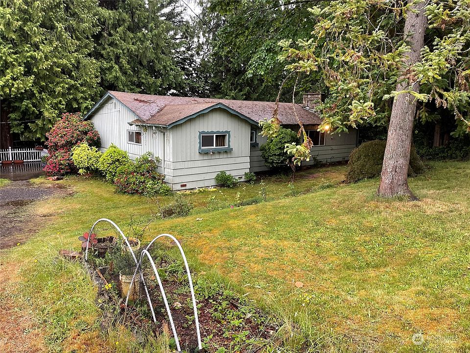 1st image of 1320 Shorewood Drive