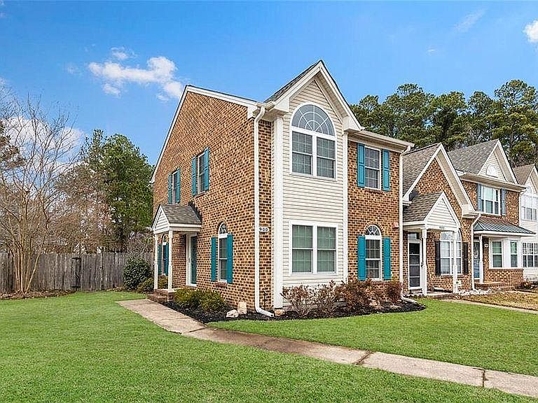 1st image of 900 S Lake Cir